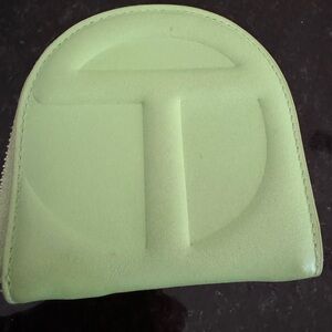 Telfar Wallet. Mint Green